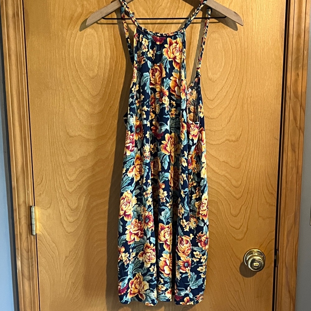Shift dress with pockets